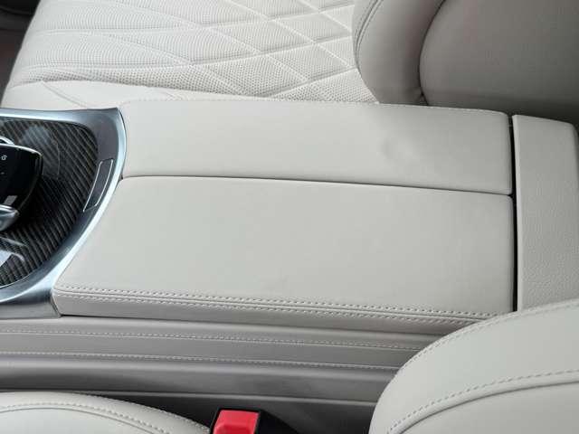 Gクラス G63 AMG特別オーダー/ナイトパッケージ2/カーボンファイバーインテリア/レザーエクスクルーシブパッケージ/22インチアルミホイール/ワンオーナー/ナッパレザーシート/メモリー付きパワーシート/弊社下取(37枚目)