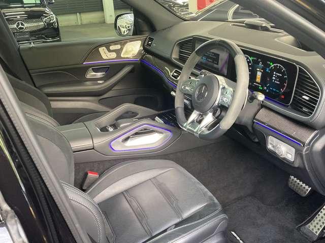GLE GLE53 4マチック+ AMGインテリアカーボンP パノラマ 黒本革 3列シート ブルメスター 360°カメラ アンビエントライト温冷カップホルダー パフュームアトマイザー ヘッドアップディスプレイ 認定中古車保証(16枚目)