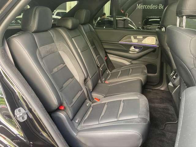 GLE GLE53 4マチック+ AMGインテリアカーボンP パノラマ 黒本革 3列シート ブルメスター 360°カメラ アンビエントライト温冷カップホルダー パフュームアトマイザー ヘッドアップディスプレイ 認定中古車保証(19枚目)