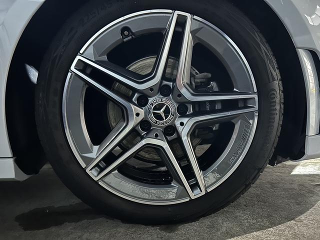 Aクラス A180 AMGライン A180 AMGラインパッケージ 18インチアルミホイール シートヒーター メモリー付きパワーシート レーダーセーフティーP アンビエントライト MBUX 純正ドラレコ前後 ワイヤレスチャージング(10枚目)