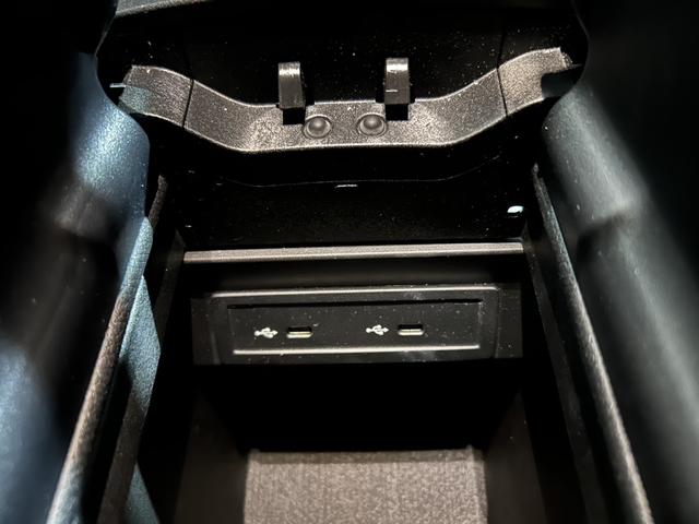 Aクラス A180 AMGライン A180 AMGラインパッケージ 18インチアルミホイール シートヒーター メモリー付きパワーシート レーダーセーフティーP アンビエントライト MBUX 純正ドラレコ前後 ワイヤレスチャージング(29枚目)