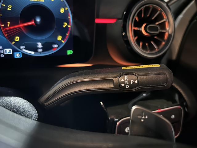Aクラス A180 AMGライン A180 AMGラインパッケージ 18インチアルミホイール シートヒーター メモリー付きパワーシート レーダーセーフティーP アンビエントライト MBUX 純正ドラレコ前後 ワイヤレスチャージング(33枚目)