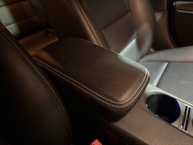 GLAクラス GLA220 4マチック 当社下取り プレミアムP 黒本革 パノラマ シートヒーター メモリー付きパワーシート ハーマンカードン アンビエントライト Apple Car play レーダーセーフティパッケージ 認定中古車保障(17枚目)