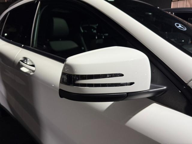 GLAクラス GLA220 4マチック 当社下取り プレミアムP 黒本革 パノラマ シートヒーター メモリー付きパワーシート ハーマンカードン アンビエントライト Apple Car play レーダーセーフティパッケージ 認定中古車保障(42枚目)