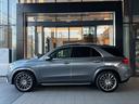 ＧＬＥ ＧＬＥ４５０ｄ　４マチックスポーツ　当社デモカー　黒白本革　Ｅ‐ＡＣＴＩＶＥ　ＢＯＤＹ　ＣＯＮＴＲＯＬ　パノラマ　ブルメスター　ヘッドアップディスプレイ　３列シート　エアサス　３６０°カメラ　アンビエントライト　メルセデスケア継承（3枚目）