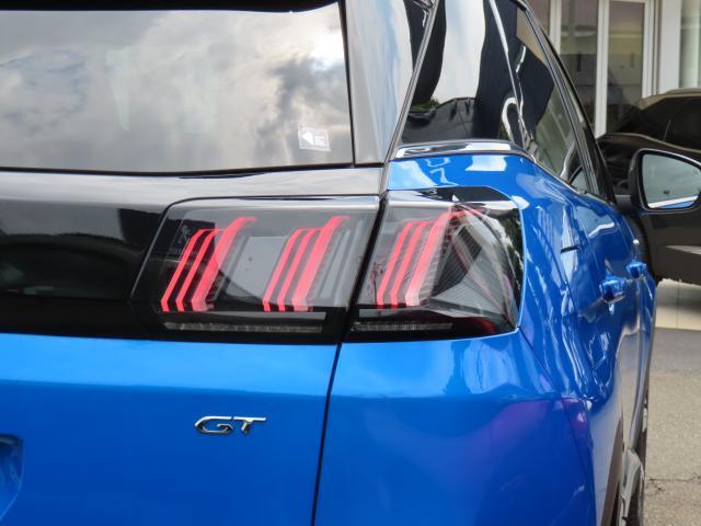 3008 GT ブルーHDi 新車保証継承+認定中古車保証1年 パノラミックサンルーフ 純正ナビゲーション フロントシートヒーター(17枚目)