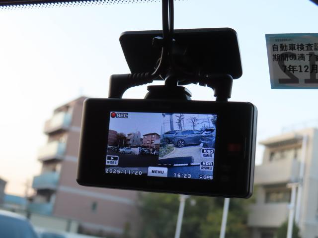 ３０８ ＳＷ　ＧＴ　ブルーＨＤｉ　認定中古車保証１年　パノラミックサンルーフ（13枚目）