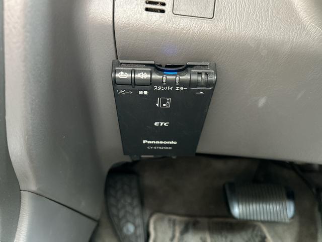 ハイラックスサーフ スポーツランナー 2WD ナローボディ 社外ホイール 2インチリフトUPLEDヘッドライト シートカバー(18枚目)