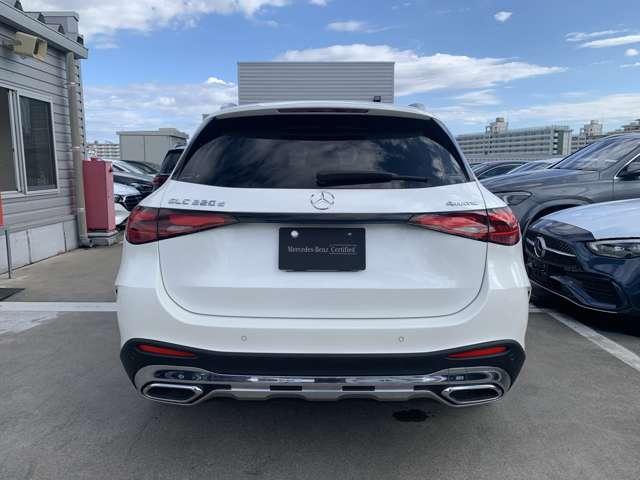 ＧＬＣ ＧＬＣ２２０ｄ　４マチック　ＡＭＧラインパッケージ　ディーゼルターボ　４ＷＤ　ＡＭＧ－ＬＰＫＧ　ルーフ　ドライバーズＰＫＧ　アダプティブクルーズコントロール　レーンキープアシスト　パーキングアシスト　全周囲カメラ　認定中古車（2枚目）