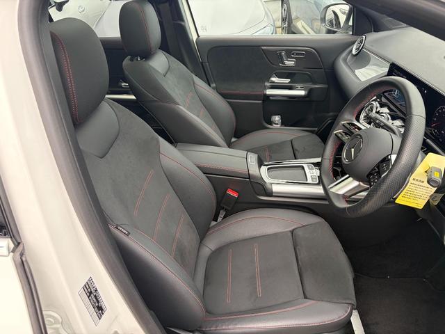 ＧＬＡクラス ＧＬＡ２００ｄ　４マチック　ＡＭＧラインパッケージ　ディーゼルターボ　４ＷＤ　ＭＰ２０２５０２　パノラミックスライディングルーフ（3枚目）