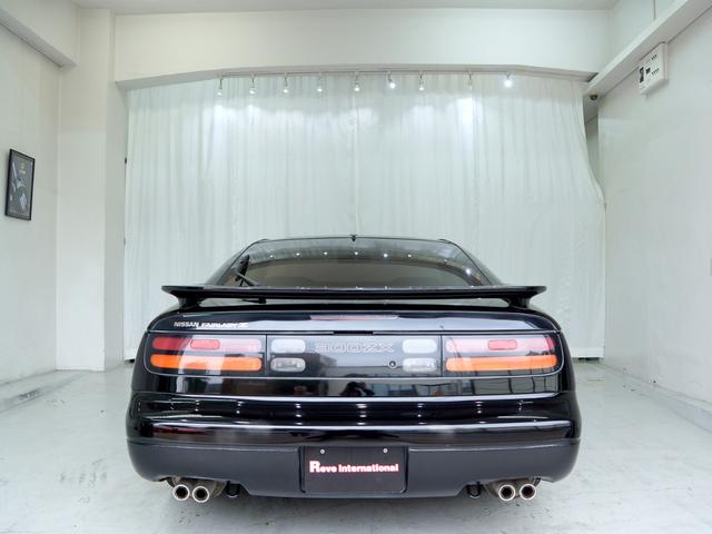 フェアレディＺ ３００ＺＸ　３オーナー　中期型　フルノーマル車　Ｔバールーフ　整備記録簿合計２３枚　新車保証書　取扱説明書　純正ウイング　純正１６ＡＷ　純オーディオ　ＥＴＣ　フォグランプ　電動格納ミラー　純正クロック　トノカバー（13枚目）