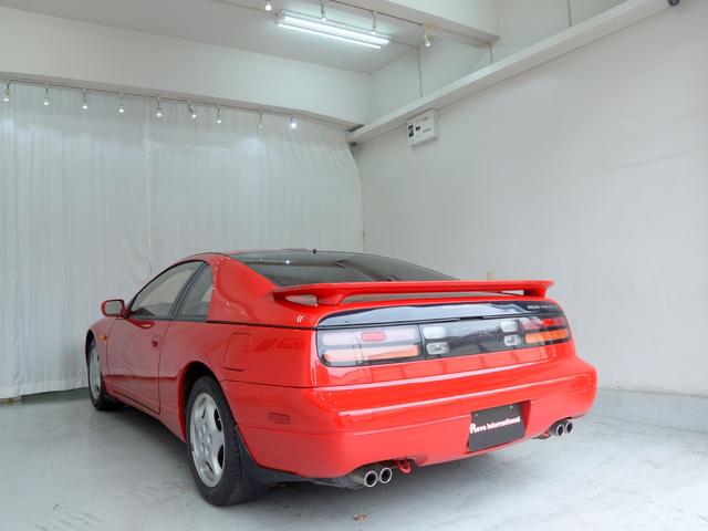 フェアレディＺ ３００ＺＸ　３００ＺＸ（４名）ノーマル車　Ｔバールーフ　タイベル交換有　新車保証書　整備記録簿　中期型ウイング　純ＯＰマッドガード　純１６ＡＷ　純オーディオ　キセノン　純クロック　パワーシート　電格ミラー　ＥＴＣ（8枚目）