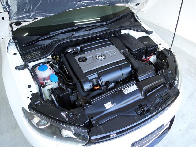 シロッコ Ｒ　２ＬターボＥＧ　６速ＤＳＧ　天張り張替済　ＡＤＶＡＮ１９インチＡＷ　Ｈ＆Ｒダウンサス（純正サス有り）　Ｆリップスポイラー　レザーパワーシート　純正ナビＴＶ　ＥＴＣ　キセノン　電動格納ミラー　スペアキー（15枚目）