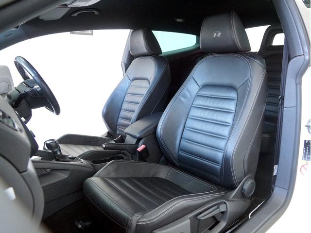 シロッコ Ｒ　２ＬターボＥＧ　６速ＤＳＧ　天張り張替済　ＡＤＶＡＮ１９インチＡＷ　Ｈ＆Ｒダウンサス（純正サス有り）　Ｆリップスポイラー　レザーパワーシート　純正ナビＴＶ　ＥＴＣ　キセノン　電動格納ミラー　スペアキー（22枚目）