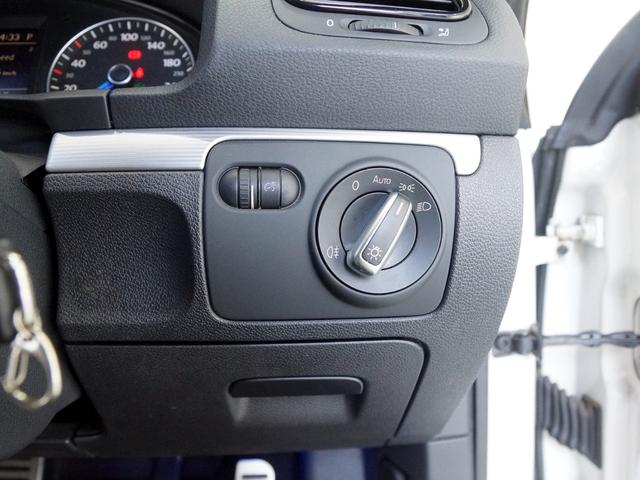 シロッコ Ｒ　２ＬターボＥＧ　６速ＤＳＧ　天張り張替済　ＡＤＶＡＮ１９インチＡＷ　Ｈ＆Ｒダウンサス（純正サス有り）　Ｆリップスポイラー　レザーパワーシート　純正ナビＴＶ　ＥＴＣ　キセノン　電動格納ミラー　スペアキー（50枚目）