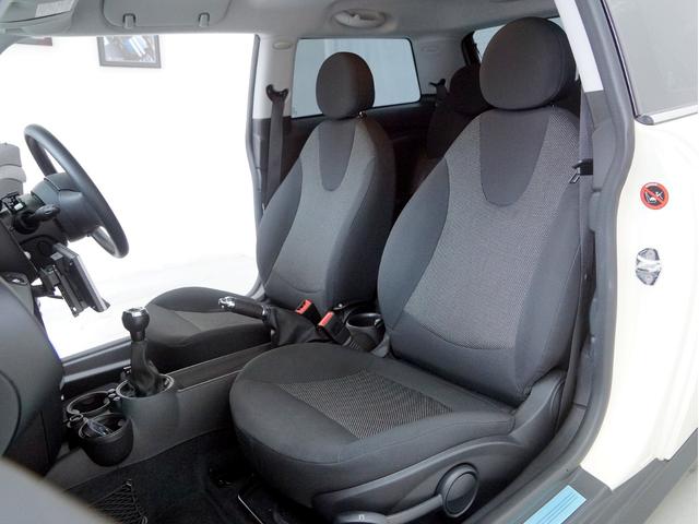 ＭＩＮＩ クーパー　正規ディーラー車　６ＭＴ　ナビ　バックカメラ　新車保証書　取説　整備記録簿Ｒ４．５，Ｒ２．６，Ｈ３０．５，Ｈ２８．５，Ｈ２６．５，Ｈ２４．５，Ｈ２２．５　ＥＴＣ　キセノン　フォグ　純正ＡＷ　電格ミラー（22枚目）