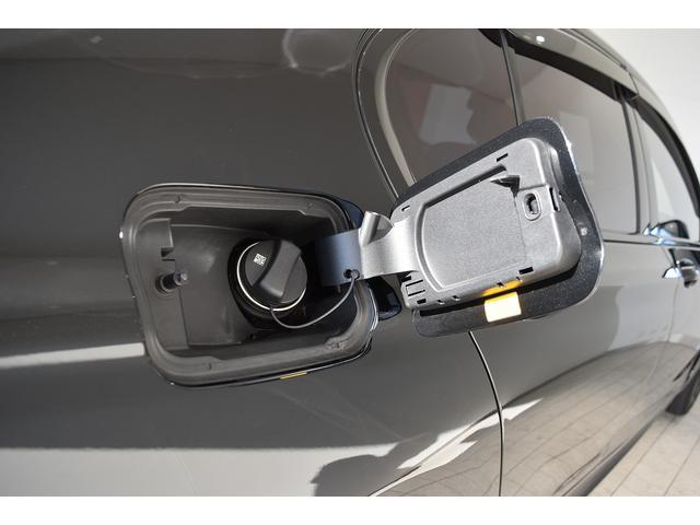 ７シリーズ ７４０ｉ　Ｍスポーツ　１オーナー　レザーシート　サンルーフ　純ナビ　フルセグ　ハーマンカードン　ドライビングアシスト　パーキングアシスト　純２０インチＡＷ　ＨＵＤ　ベンチレーション　パワーシート（49枚目）