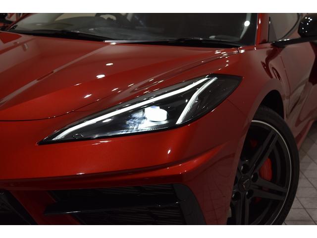 シボレーコルベット ３ＬＴ　１オーナー　ディーラー車　自社販売車両　スウェーデッドステアリング　ドアトリム　カーボンファイバールーフ　カーボンフラッシュリアスポイラー、ドアミラー　コンペティションバケットシート　社外Ｆスポイラー（18枚目）