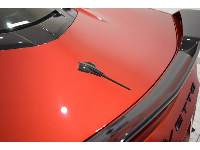 シボレーコルベット ３ＬＴ　１オーナー　ディーラー車　自社販売車両　スウェーデッドステアリング　ドアトリム　カーボンファイバールーフ　カーボンフラッシュリアスポイラー、ドアミラー　コンペティションバケットシート　社外Ｆスポイラー（26枚目）
