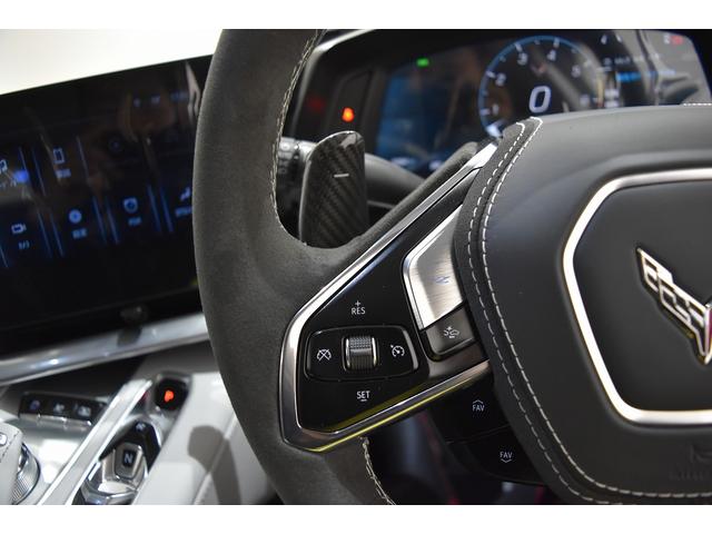 シボレーコルベット ３ＬＴ　１オーナー　ディーラー車　自社販売車両　スウェーデッドステアリング　ドアトリム　カーボンファイバールーフ　カーボンフラッシュリアスポイラー、ドアミラー　コンペティションバケットシート　社外Ｆスポイラー（40枚目）