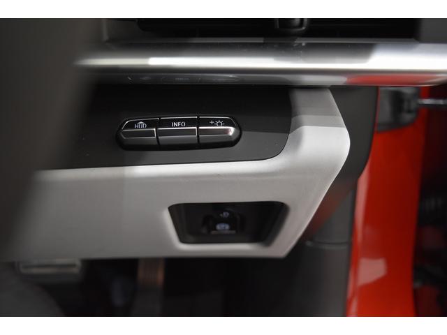 シボレーコルベット ３ＬＴ　１オーナー　ディーラー車　自社販売車両　スウェーデッドステアリング　ドアトリム　カーボンファイバールーフ　カーボンフラッシュリアスポイラー、ドアミラー　コンペティションバケットシート　社外Ｆスポイラー（45枚目）