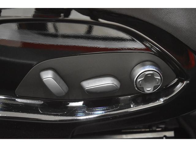 シボレーコルベット ３ＬＴ　１オーナー　ディーラー車　自社販売車両　スウェーデッドステアリング　ドアトリム　カーボンファイバールーフ　カーボンフラッシュリアスポイラー、ドアミラー　コンペティションバケットシート　社外Ｆスポイラー（46枚目）