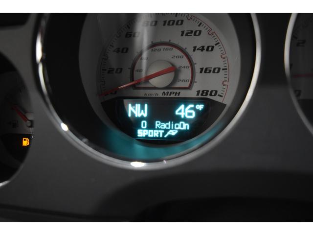 ダッジ・チャレンジャー 392 SRT8 新車並行 サンルーフ パドルシフト レッドハーフレザーシート 純正20インチAW シートヒーター ブレンボブレーキ クルーズコントロール パワーシート 社外ナビ バックカメラ ETC(38枚目)