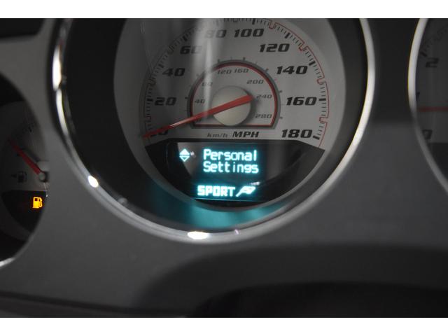 ダッジ・チャレンジャー 392 SRT8 新車並行 サンルーフ パドルシフト レッドハーフレザーシート 純正20インチAW シートヒーター ブレンボブレーキ クルーズコントロール パワーシート 社外ナビ バックカメラ ETC(39枚目)