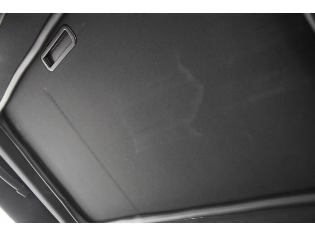 ダッジ・チャレンジャー 392 SRT8 新車並行 サンルーフ パドルシフト レッドハーフレザーシート 純正20インチAW シートヒーター ブレンボブレーキ クルーズコントロール パワーシート 社外ナビ バックカメラ ETC(41枚目)