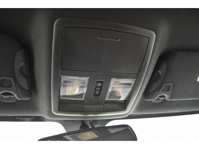 ダッジ・チャレンジャー 392 SRT8 新車並行 サンルーフ パドルシフト レッドハーフレザーシート 純正20インチAW シートヒーター ブレンボブレーキ クルーズコントロール パワーシート 社外ナビ バックカメラ ETC(48枚目)