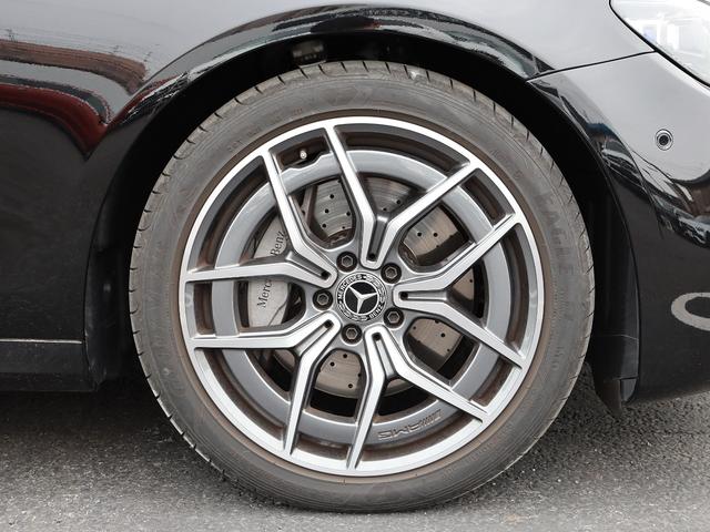 Ｅクラス Ｅ２２０ｄ　スポーツ　認定・ＡＭＧラインインエリアパッケージ・エクスクルーシブパッケージ・パノラミックスライディングルーフ・Ｂｕｒｍｅｓｔｅｒサラウンドサウンドシステム・ヘッドアップディスプレイ（12枚目）