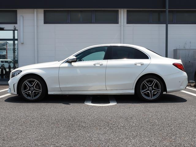 Ｃクラス Ｃ２２０ｄローレウスエディションスポーツプラスパック　認定・スポーツプラスパッケージ・レーダーセーフティパッケージ・ＡＭＧライン・ヘッドアップディスプレイ・ＡＩＲＢＯＤＹＣＯＮＴＲＯＬサスペンション（11枚目）