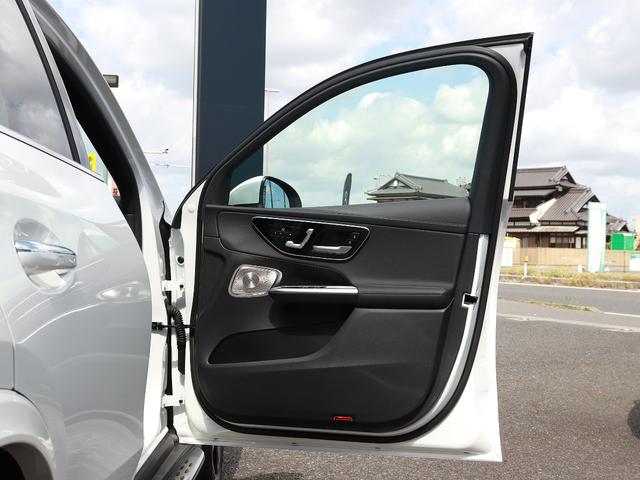 ＧＬＣ ＧＬＣ３５０ｅ４ＭスポツＥＤスタＡＭＧレザエクスクＰ　認定・ＡＭＧレザーエクスクルーシブパッケージ・パノラミックスライディングルーフ・Ｂｕｒｍｅｓｔｅｒサラウンドサウンドシステム・アンビエントライトプレミアム（42枚目）