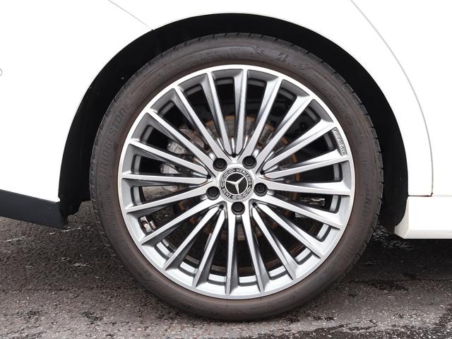 CLAクラス CLA200d AMGラインパッケージ 認定・AMGラインパッケージ・マルチビームLEDヘッドライト・アダプティブハイビームアシストプラス・パワーシート(運転席・助手席)・シートヒーター(運転席・助手席)(13枚目)