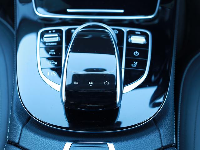 Ｅクラスステーションワゴン Ｅ２２０ｄステーションワゴンアバンギルドＡＭＧライン　認定・ＡＭＧラインパッケージ・パノラミックスライディングルーフ・Ｂｕｒｍｅｓｔｅｒサラウンドサウンドシステム・エアバランスパッケージ・シートヒーター（28枚目）