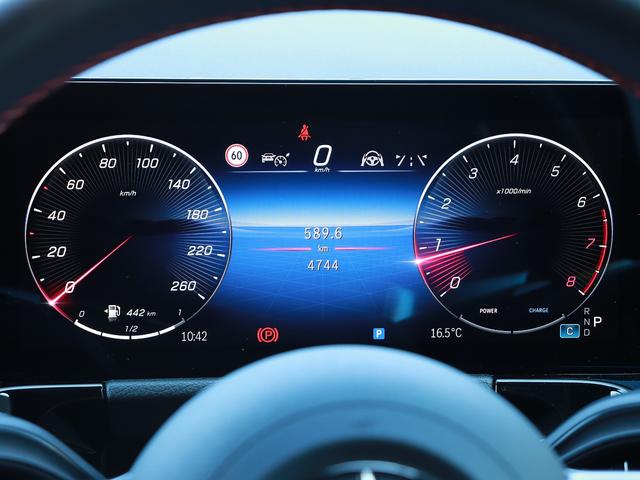 ＧＬＡクラス ＧＬＡ１８０　ＡＭＧラインパッケージ　認定・ＡＭＧラインパッケージ・シートヒーター（運転席・助手席）・メモリー付パワーシート（運転席・助手席）・マルチビームＬＥＤヘッドライト・アダプティブダンピングシステム付サスペンション（22枚目）