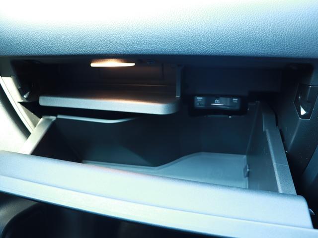 ＧＬＡクラス ＧＬＡ１８０　ＡＭＧラインパッケージ　認定・ＡＭＧラインパッケージ・シートヒーター（運転席・助手席）・メモリー付パワーシート（運転席・助手席）・マルチビームＬＥＤヘッドライト・アダプティブダンピングシステム付サスペンション（30枚目）