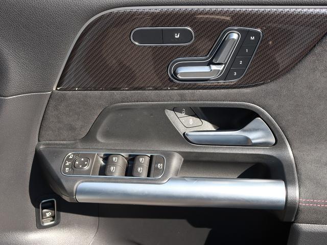 ＧＬＡクラス ＧＬＡ１８０　ＡＭＧラインパッケージ　認定・ＡＭＧラインパッケージ・シートヒーター（運転席・助手席）・メモリー付パワーシート（運転席・助手席）・マルチビームＬＥＤヘッドライト・アダプティブダンピングシステム付サスペンション（42枚目）