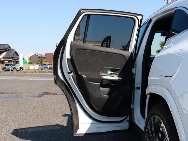 ＧＬＡクラス ＧＬＡ１８０　ＡＭＧラインパッケージ　認定・ＡＭＧラインパッケージ・シートヒーター（運転席・助手席）・メモリー付パワーシート（運転席・助手席）・マルチビームＬＥＤヘッドライト・アダプティブダンピングシステム付サスペンション（43枚目）