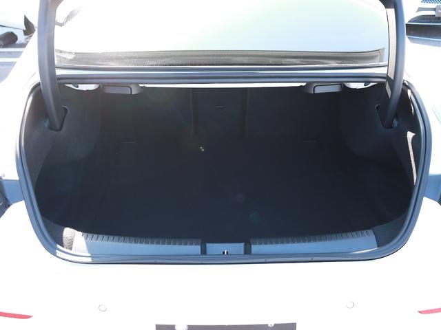 ＣＬＡクラス ＣＬＡ２００ｄ　ＡＭＧラインパッケージ　認定・ＡＭＧラインパッケージ・マルチビームＬＥＤヘッドライト・アダプティブハイビームアシストプラス・パワーシート（運転席・助手席）・シートヒーター（運転席・助手席）（17枚目）