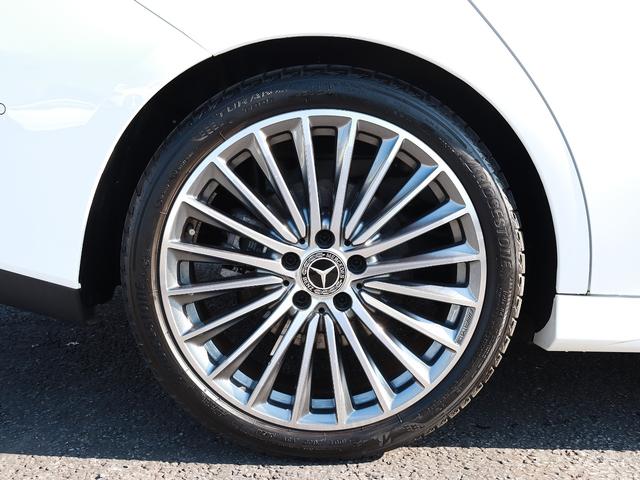 ＣＬＡクラス ＣＬＡ２００ｄ　ＡＭＧラインパッケージ　認定・ＡＭＧラインパッケージ・パノラミックスライディングルーフ・マルチビームＬＥＤヘッドライト・パワーシート（運転席・助手席）・シートヒーター（運転席・助手席）（13枚目）