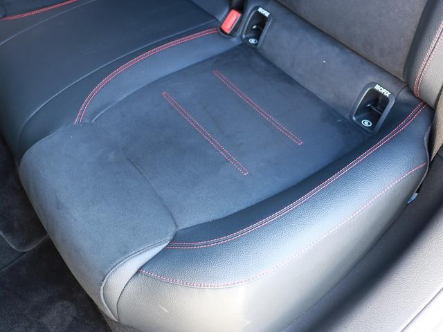 ＣＬＡクラス ＣＬＡ２００ｄ　ＡＭＧラインパッケージ　認定・ＡＭＧラインパッケージ・パノラミックスライディングルーフ・マルチビームＬＥＤヘッドライト・パワーシート（運転席・助手席）・シートヒーター（運転席・助手席）（33枚目）