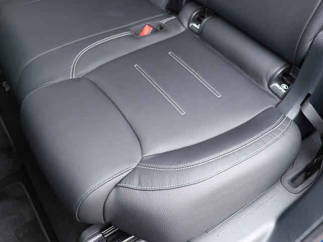 ＧＬＢ ＧＬＢ２００ｄ　４マチックＡＭＧレザエクスクルシブＰ　認定・ＡＭＧラインパッケージ・ＡＭＧレザーエクスクルーシブパッケージ・コンフォートパッケージ・パノラミックスライディングルーフ・Ｂｕｒｍｅｓｔｅｒサラウンドサウンドシステム（36枚目）