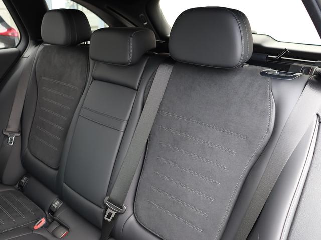 総在庫数２００台ほどの取り扱いがございます。当社デモカーなどの取り扱いが丁寧な車両を多数ご用意しております。新型モデルもお気軽にご相談ください。