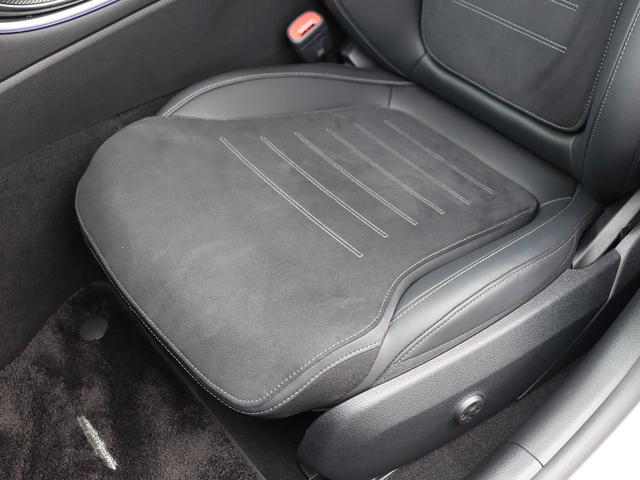 目に見えるもの、手に触れるものすべてが上質なときを演出する安心かつ心地よい移動空間。ずっと走っていたくなる至福な時間を是非！！