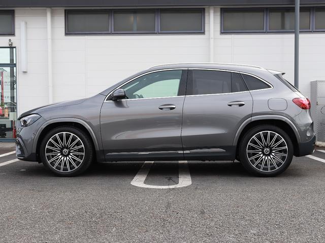 総在庫数２００台ほどの取り扱いがございます。当社デモカーなどの取り扱いが丁寧な車両を多数ご用意しております。新型モデルもお気軽にご相談ください。