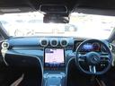 メルセデス・ベンツの定める厳しい基準をクリアしたお車のみをご案内しております。納車前整備はメーカー規定に基づき最大100項目にも及ぶ点検を熟練のメカニックによって行いご納車させていただきます。