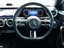 メルセデス・ベンツの定める厳しい基準をクリアしたお車のみをご案内しております。納車前整備はメーカー規定に基づき最大100項目にも及ぶ点検を熟練のメカニックによって行いご納車させていただきます。