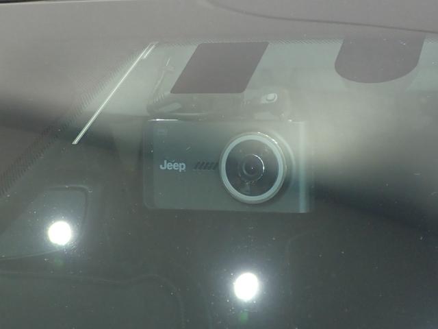 ジープ・グランドチェロキー4xe リミテッド 4xe 認定中古車 当店デモカー プラグインハイブリッド 純正ドラレコ アダプティブクルーズコントロール シートヒーター ベンチレーション付きフロントシート(6枚目)