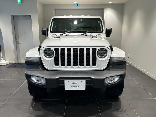 ジープ・ラングラーアンリミテッド サハラ(4枚目)